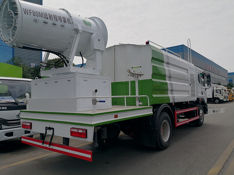 東風D9抑塵車4500軸距