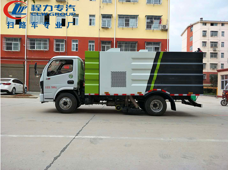 小多利卡吸塵車國六全柴(舊款)