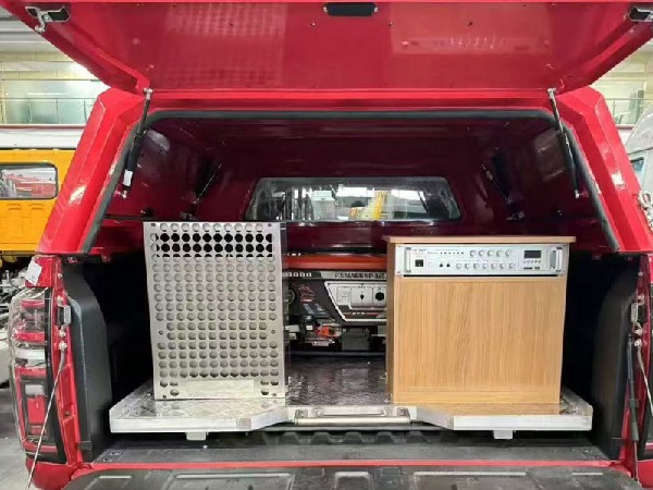 長(zhǎng)城炮皮卡四驅(qū)消防救援指揮車